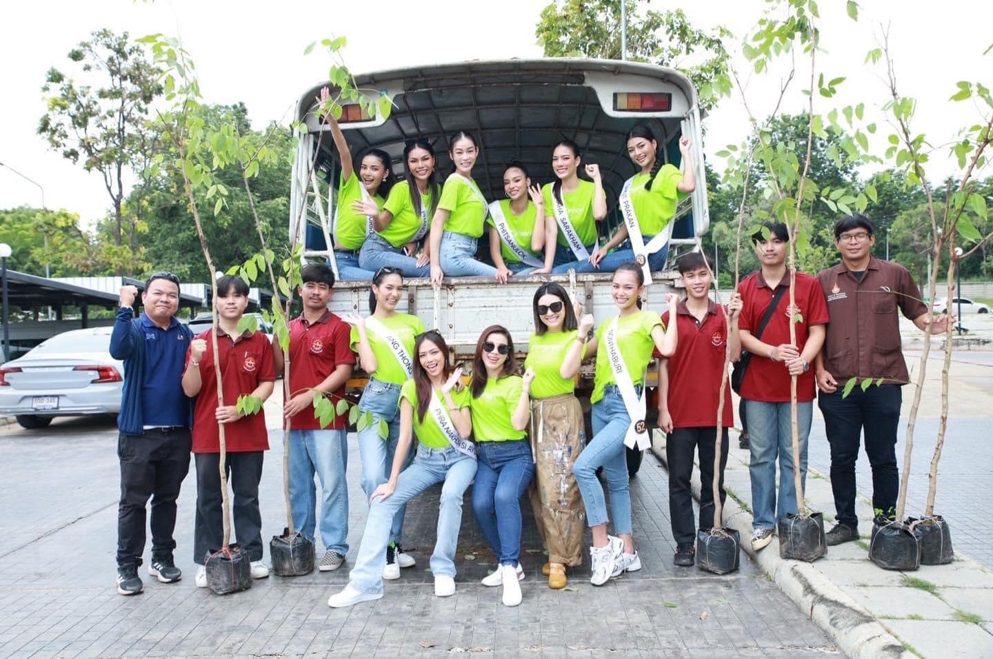 คนสวยสายกรีน "MUT 2023” เยือนขอนแก่น ปลูกต้นคูนลดโ...